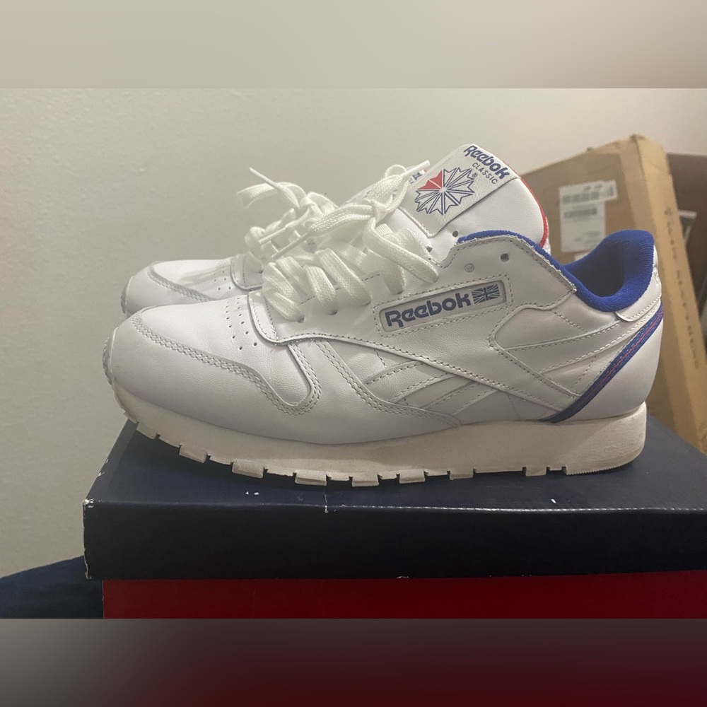 Reebok classic size 9.5